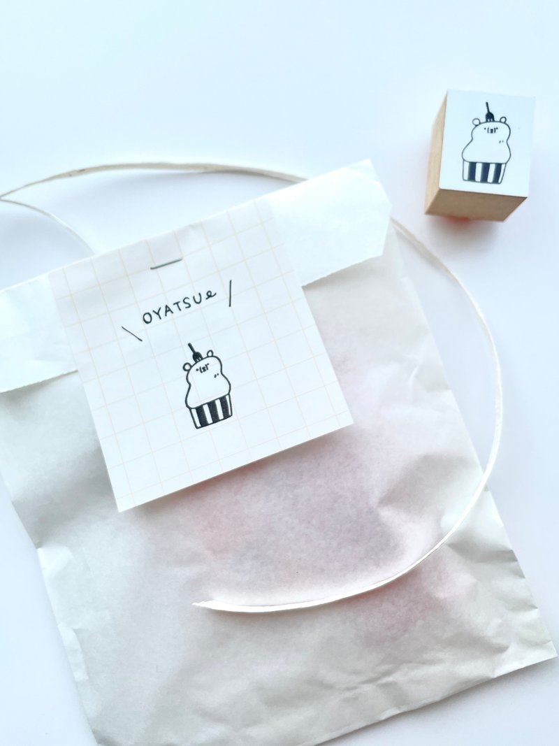 むっちりカップケーキ　スタンプ - 印章/印台 - 橡膠 咖啡色