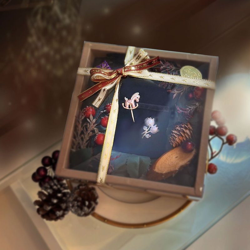 聖誕禮盒/珍珠彩繪 小馬髮夾 鬱金香證章 胸針 髮飾 禮物 聖誕 - 髮夾/鯊魚夾 - 水晶 多色