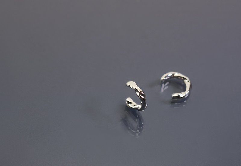 Line series - handmade twist 925 silver ear buckle (single / pair) - ต่างหู - เงินแท้ สึชมพู