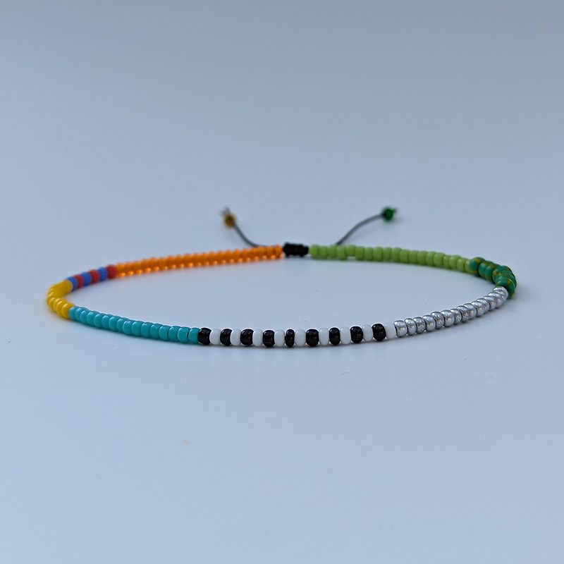 Color block thin seed bead bracelet,  handmade beaded bracelets for men - 手鍊/手鐲 - 玻璃 多色