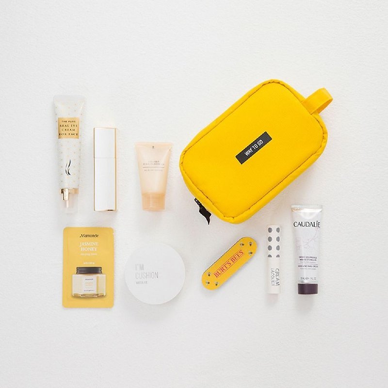 Antenna Shop Family Travel Carrying Makeup Bag - Shining Yellow, ATS95841 - Toiletry Bags & Pouches - Nylon Yellow