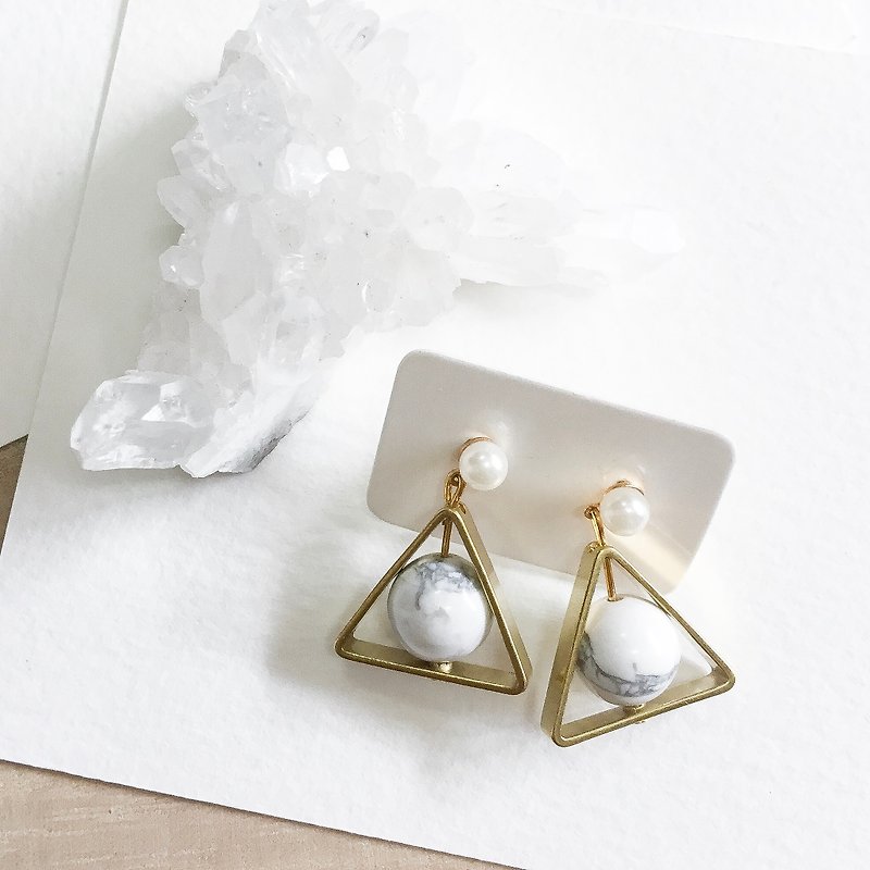 Turquoise triangular Non allergic  earrings - Earrings & Clip-ons - Gemstone White