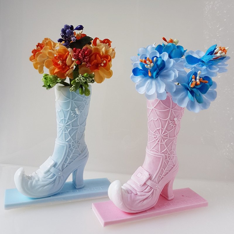趣味花器 巫婆鞋 (可客製英文名字/logo) - 花瓶/花器 - 樹脂 白色