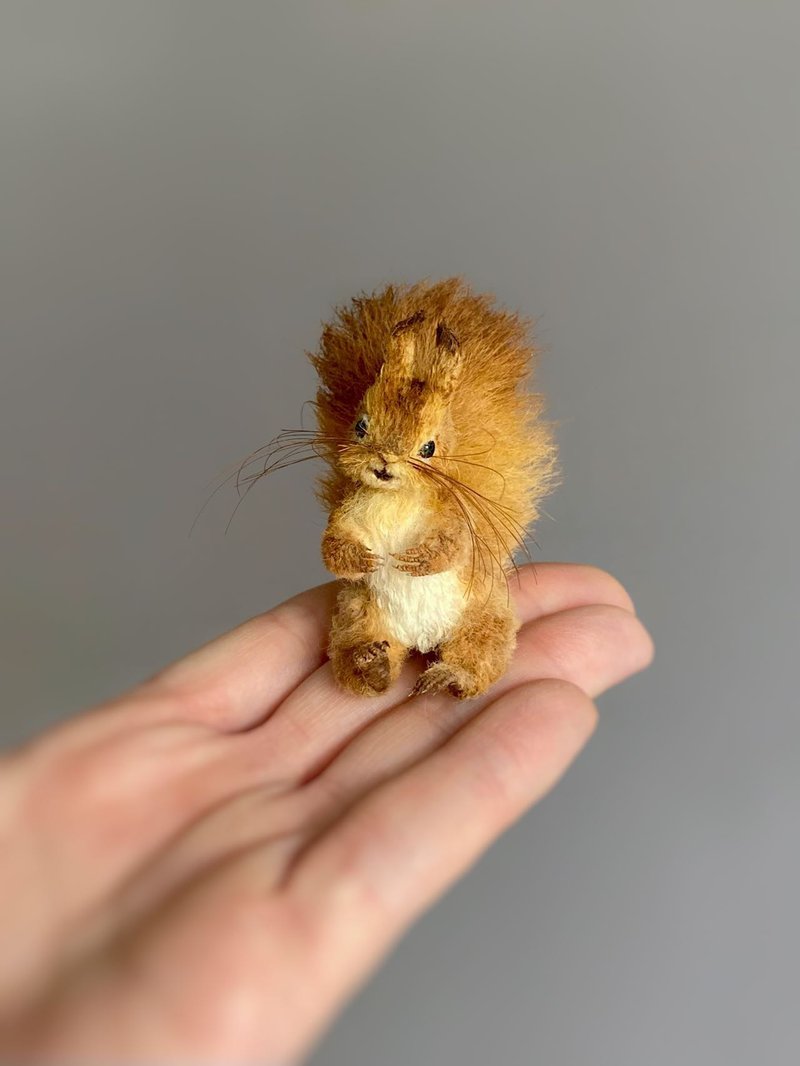Miniature Squirrel - 擺飾/家飾品 - 其他材質 橘色