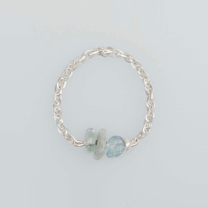 Azure shimmer blue crystal chain ring 925 Silver antioxidant - แหวนทั่วไป - คริสตัล สีใส