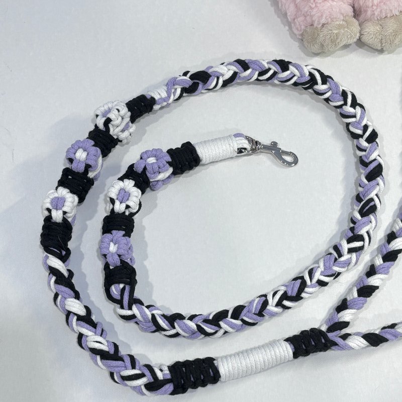 Leash purple and black color hand-woven pet leash - ปลอกคอ - ผ้าฝ้าย/ผ้าลินิน สีม่วง