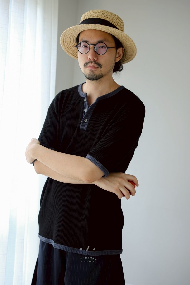 山谷瓜跳色華夫短袖上衣 - 2色 - 跳色黑 - 男 T 恤 - 棉．麻 黑色