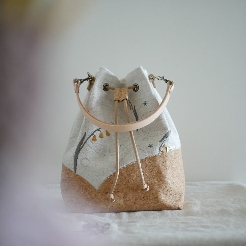 //cork. Orchid embroidery. Bucket bag. crossbody bag. Bundle bag// - Messenger Bags & Sling Bags - Cotton & Hemp Khaki