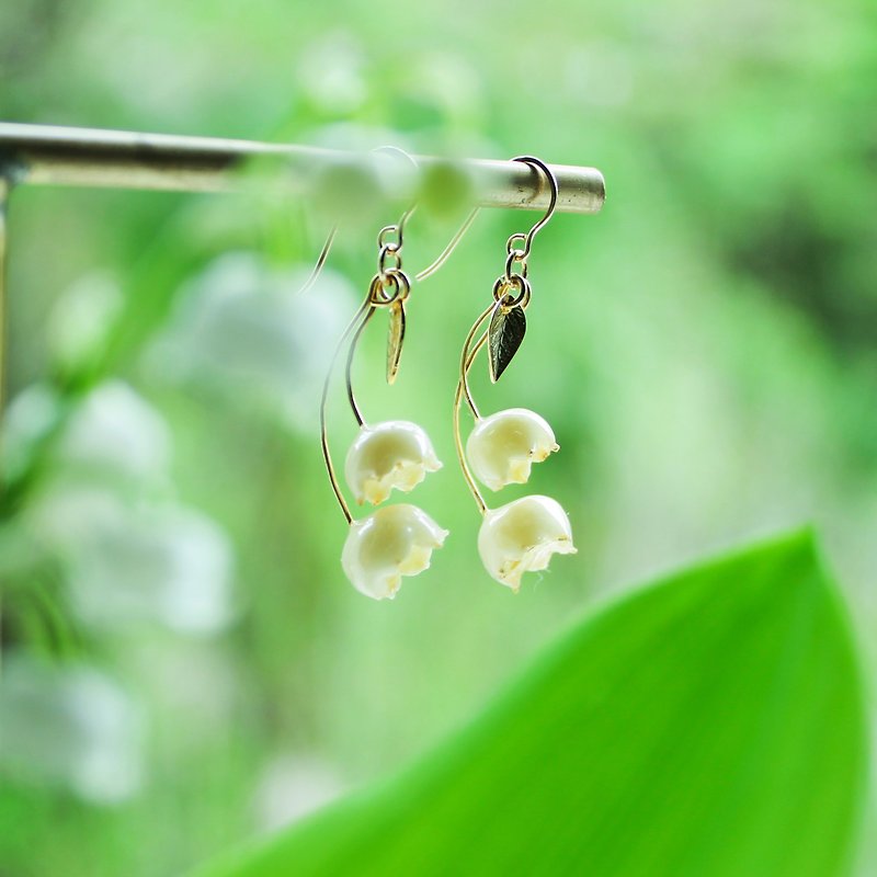 Lily of the valley earrngs,14k gold filled,dried flowers,#122,lily of the valley earrings - ต่างหู - พืช/ดอกไม้ ขาว