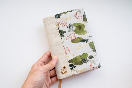 Momshoo Jot of Ideas fabric A6 bookcover - Nara Woods