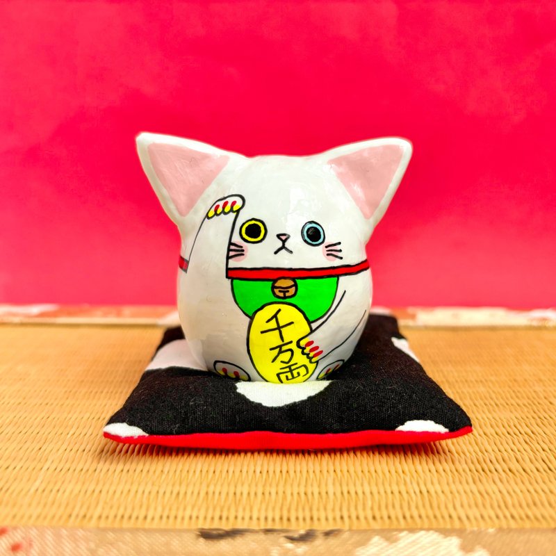 Lucky cat [large] White cat, odd eye - Items for Display - Clay White