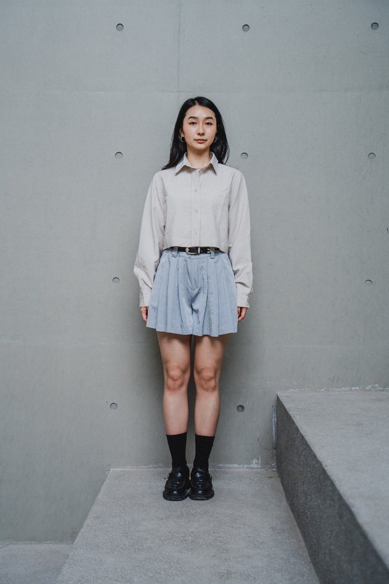 奶油色天絲棉襯衫 CREAM CROPPED TENCEL COTTON SHIRT - 女襯衫 - 棉．麻 卡其色