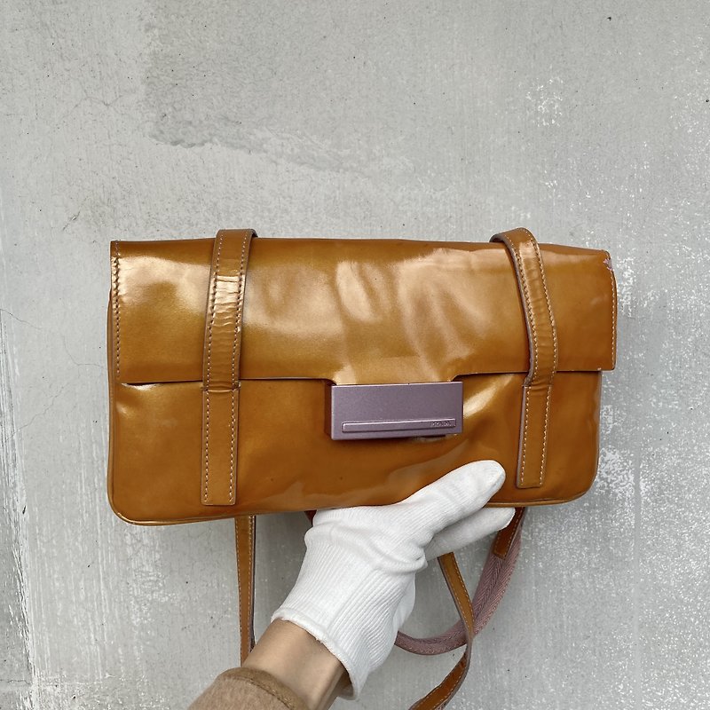 PRADA antique bag rare orange patent leather purple cloth back retro vintage - กระเป๋าถือ - วัสดุอื่นๆ สีส้ม