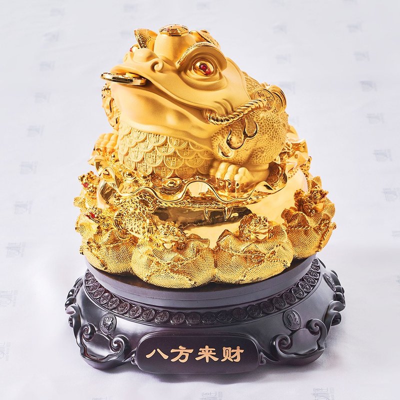 開運旺財金三腳蟾蜍(含開光)招財、守財、旺財、開運、風水鎮宅 - 擺飾/家飾品 - 陶 金色