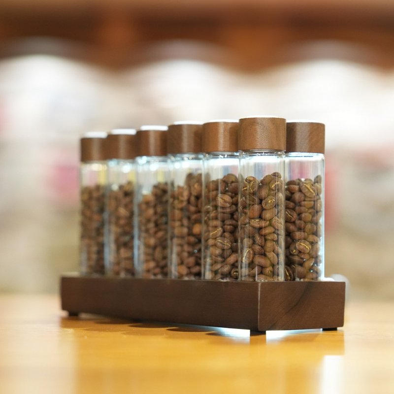 Gesha Coffee Wooden Box Set - Twelve Tubes of Gesha Coffee Beans (20g each x 12 tubes) with Gift Bag and Card - กาแฟ - วัสดุอื่นๆ สีนำ้ตาล