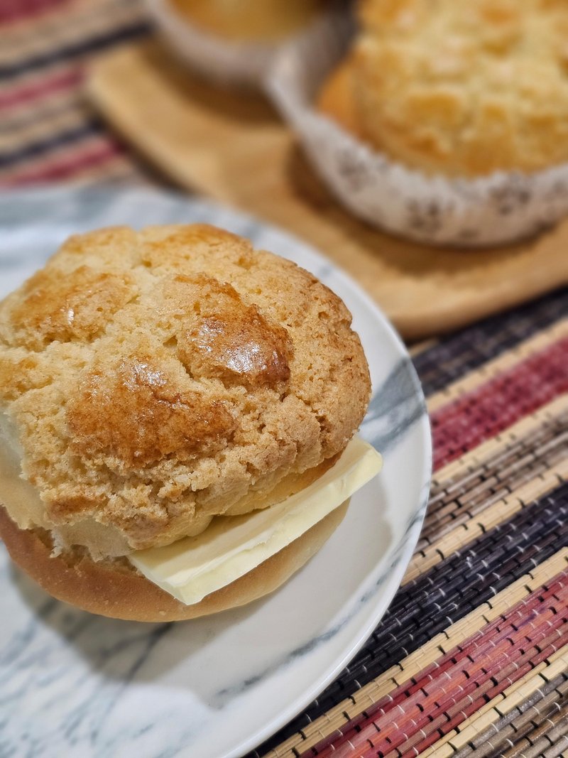 Handcraft pineapple buns - Bread - Fresh Ingredients Orange