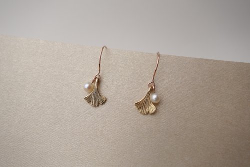 I-Shan13 蔡依珊金工創作 14K 銀杏葉珍珠耳環