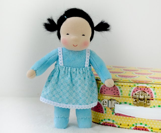 ウォルドルフ人形35cm ウォルドルフ人形 35cm赤ちゃん（水色） - メルカリ