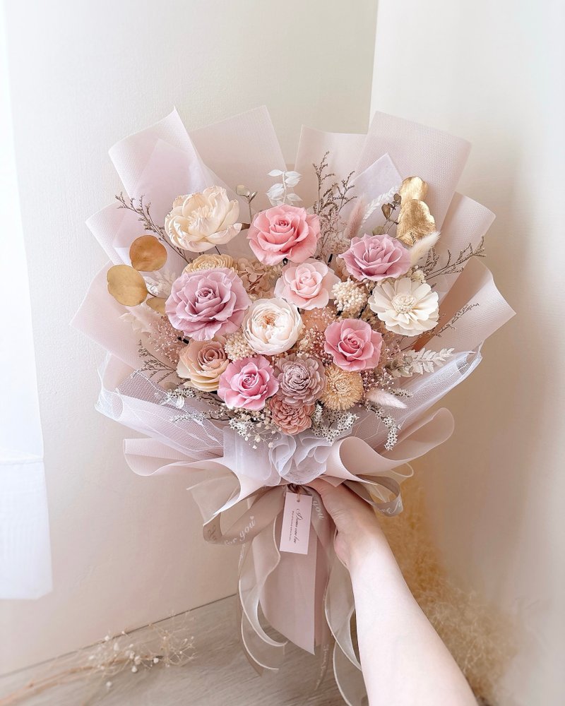 Preserved Rose Bouquet - Misty Pink Embrace | Large Bouquet Pink Preserved Rose Bouquet Proposal Bouquet - ช่อดอกไม้แห้ง - พืช/ดอกไม้ สึชมพู