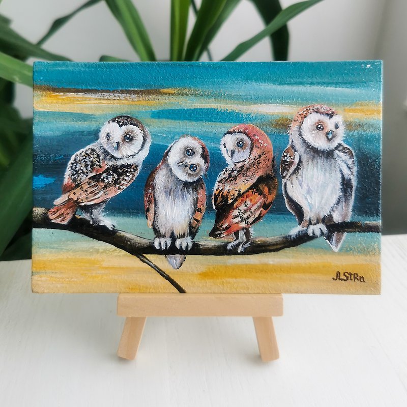 Barn owl mini painting with easel, Owl desk decor, Forest animal art, Wildlife - Wall Décor - Wood Multicolor