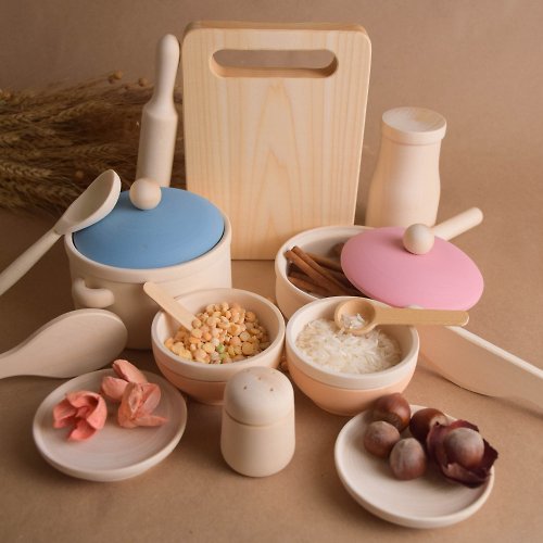 Wooden Educational Toy Wooden Play Kitchen Toy Accessories Wooden Dinner Set Gift for Toddler