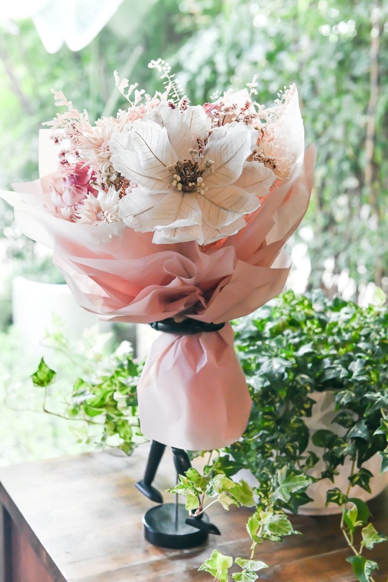 Soft pink dry bouquet - Dried Flowers & Bouquets - Plants & Flowers Pink