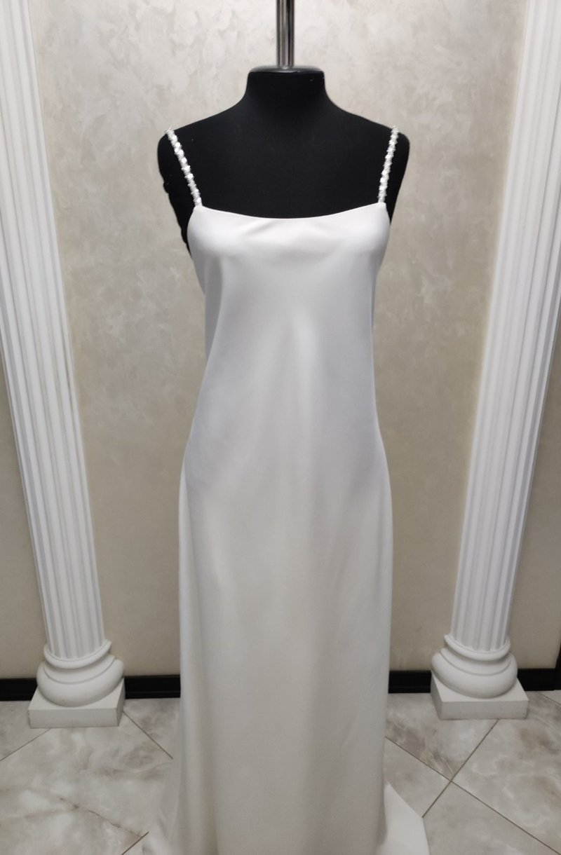 Wedding luxurious dress - 禮服/小禮服 - 其他材質 多色