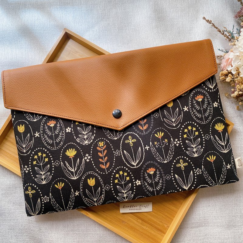 IPad Macbook tablet protective case storage bag black floral print cloth - กระเป๋าแล็ปท็อป - ผ้าฝ้าย/ผ้าลินิน 