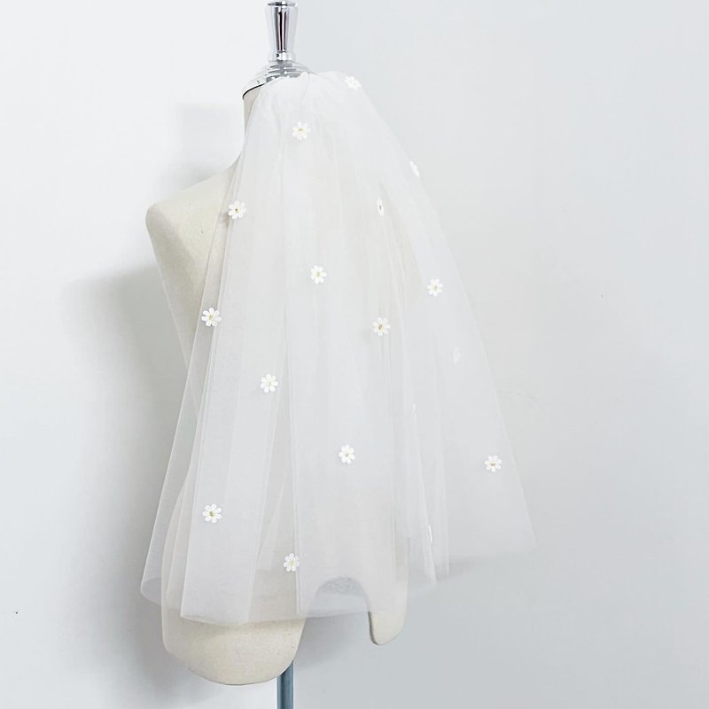 Daisy Veil : Wedding bridal veil - 髮飾 - 繡線 