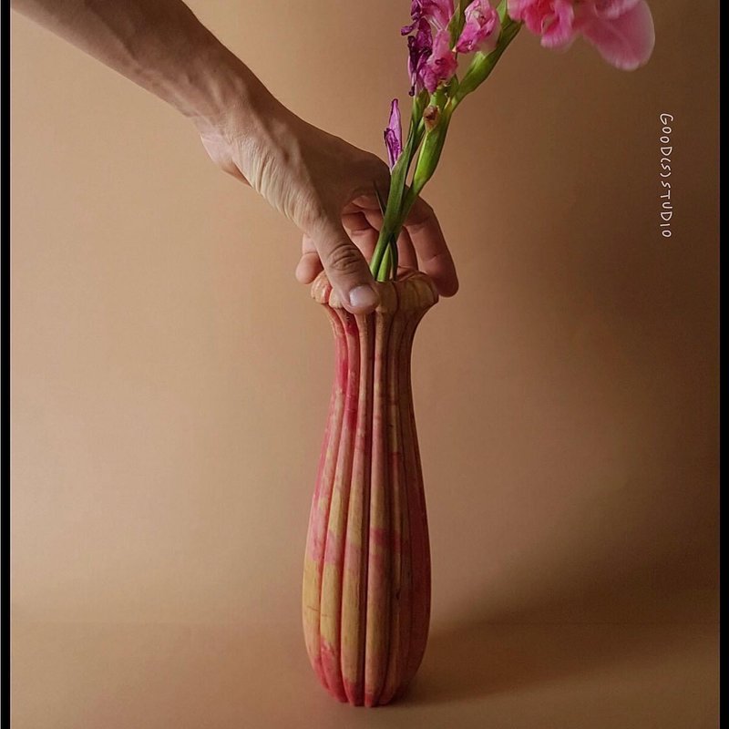 Sunflower vase - 木工/竹藝/紙雕 - 木頭 粉紅色