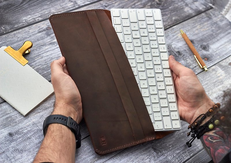Personalized leather case for Magic Keyboard | Keyboard travel case | Handmade - Computer Accessories - Genuine Leather Brown