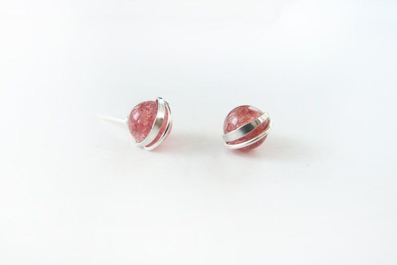 925純銀 獨家亮紋 天然草莓晶 耳針耳環 一對 - 耳環/耳夾 - 純銀 紅色