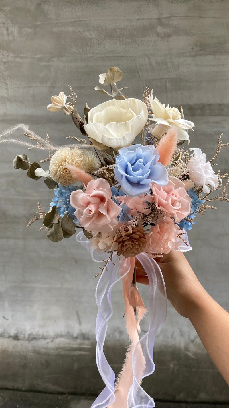 藍粉撞色永生手捧花 新娘捧花/結婚捧花/婚禮捧花/結婚登記/永生 - 乾燥花/永生花 - 植物．花 多色