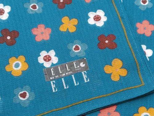 Orange Soda Panda ELLE Vintage Women Hankies Daisy 16.5 x 16.5 inches