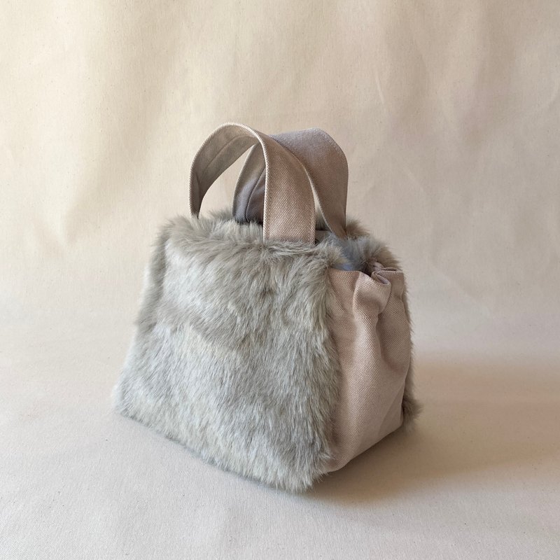 A/W limited　Gathered Tote Bag　eco fur canvas　Mini　Light Gray　Different material - กระเป๋าถือ - อะคริลิค สีเทา