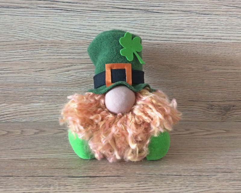 Green Leprechaun St. Patrick's day elf Swedish gnome with shamrock - 公仔/玩偶 - 棉．麻 綠色