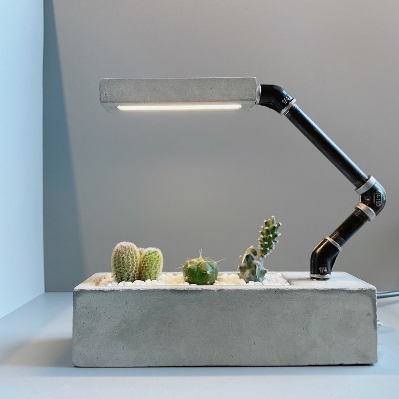 【Mud の Light- Light の Small Oasis】 Cement Table Lamp/ Cement Basin - โคมไฟ - ปูน สีเทา