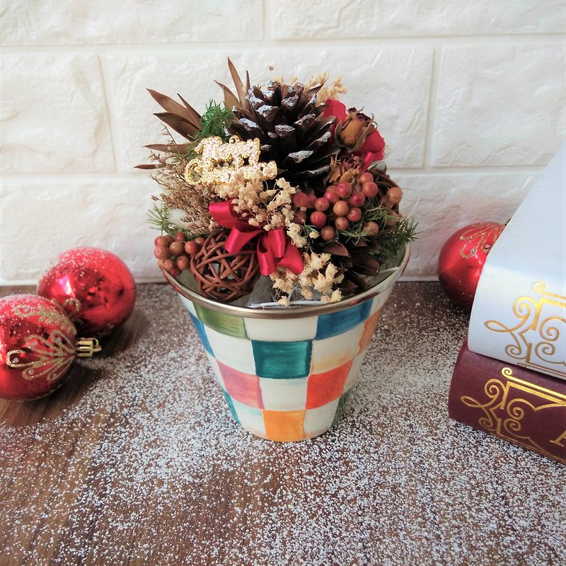 Christmas color checkered enamel flowerpot gift box with Christmas packaging - Items for Display - Enamel Multicolor