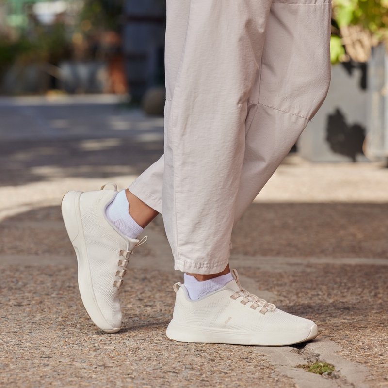 KEDS BLISSWALK ALT ENG KNIT 免綁帶輕量健走鞋 焦鹽白 WF68625 - 女休閒鞋/帆布鞋 - 其他材質 