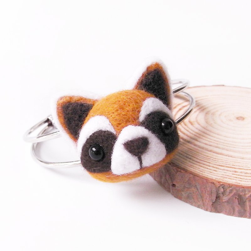 Raccoon   Wool felt, Handmade, Accessories, Wildlife Series - สร้อยข้อมือ - ขนแกะ 
