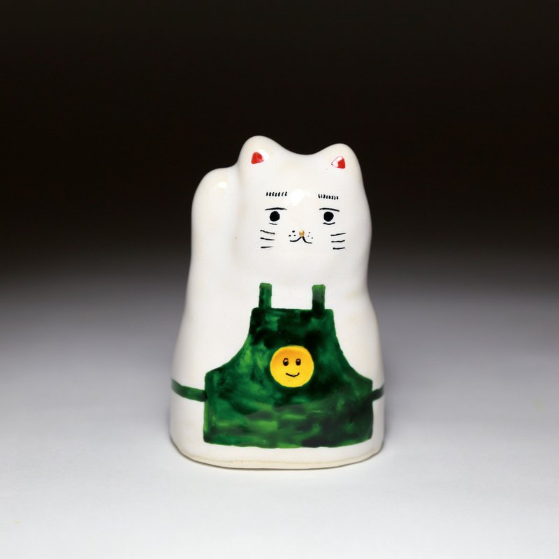 Lucky Lucky Cat on the Street - Smiling Apron (Green) - Items for Display - Pottery White