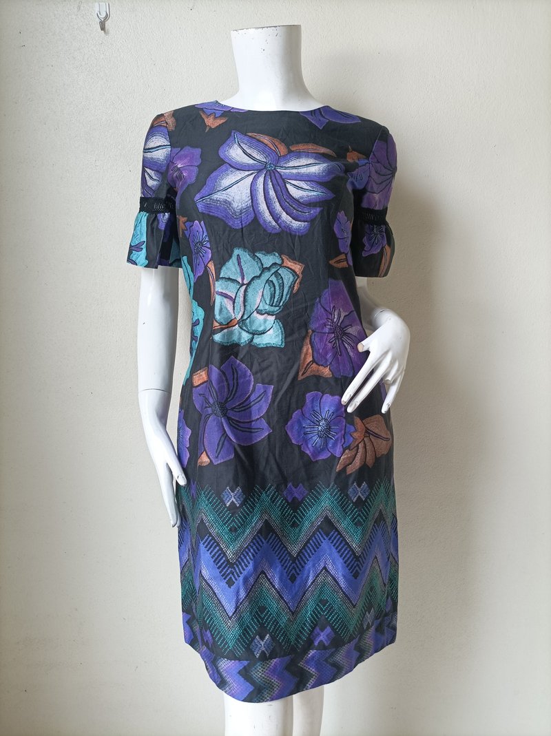Alberta Ferretti Floral Dress Design, Size 6 UK - 洋裝/連身裙 - 棉．麻 