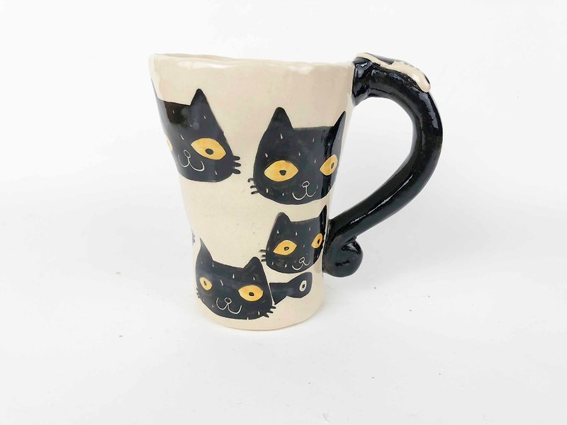 Nice Little Clay Hand Bell Cup Black Cat Head 0101-50 - Mugs - Pottery White