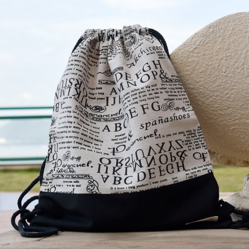 Drawstring Backpack / Drawstring Bag / Drawstring Pocket ~ Newspaper (B120) - กระเป๋าหูรูด - ผ้าฝ้าย/ผ้าลินิน สีดำ