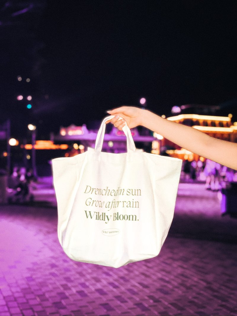 Wild Tote - Wildly Bloom - กระเป๋าแมสเซนเจอร์ - วัสดุอื่นๆ สีเขียว