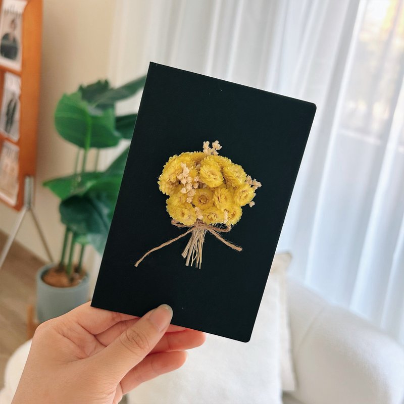 【24小時快速出貨】畢業小花束手工卡片/感謝卡片/生日/情人/畢業 - 卡片/明信片 - 紙 黃色