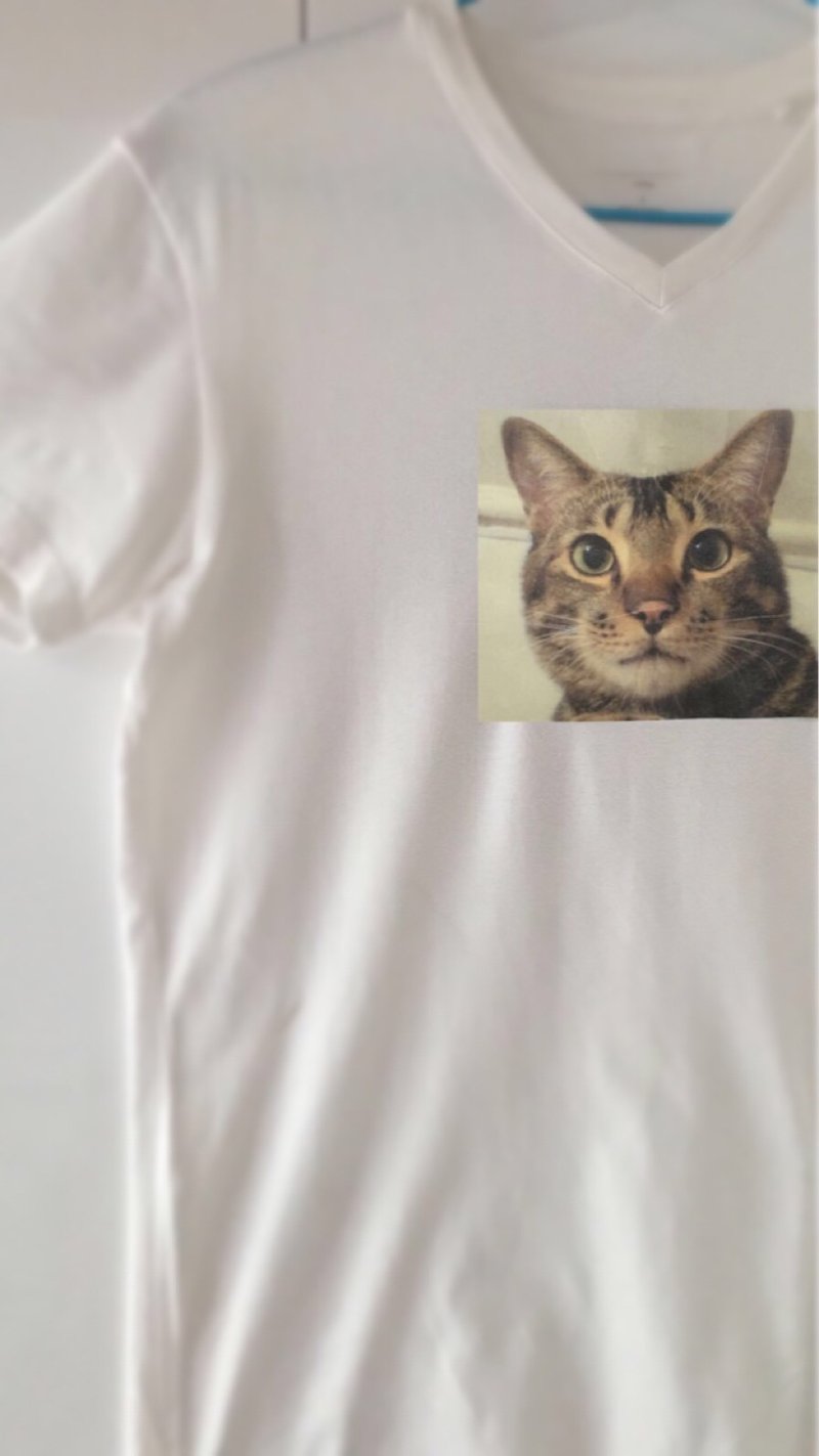 Cat Videos ironing shirt TEE (can be customized) - เสื้อผู้หญิง - ผ้าฝ้าย/ผ้าลินิน หลากหลายสี