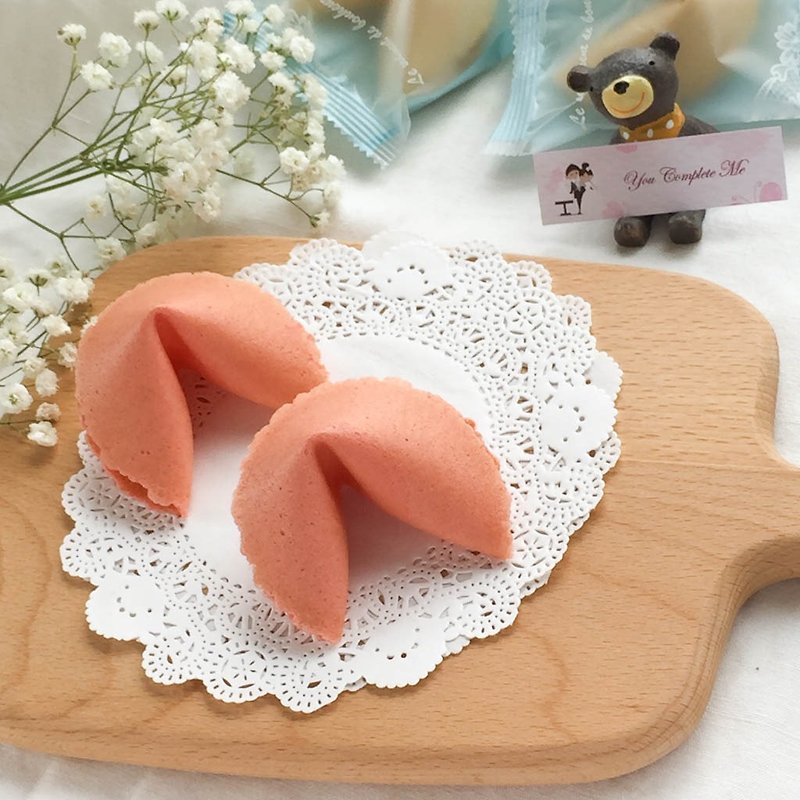 QUOTES Wedding Small Desserts Customized Lucky Fortune Cookie Strawberry Fortune Biscuits 20 Into Party Pack Two Into Gifts To Give Guests A Few Tables - คุกกี้ - อาหารสด สึชมพู