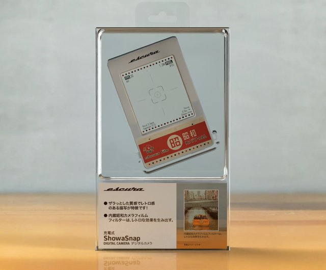 10%OFF and 送料無料】InstantSnap 昭和 カメラ + SDカード | Pinkoi