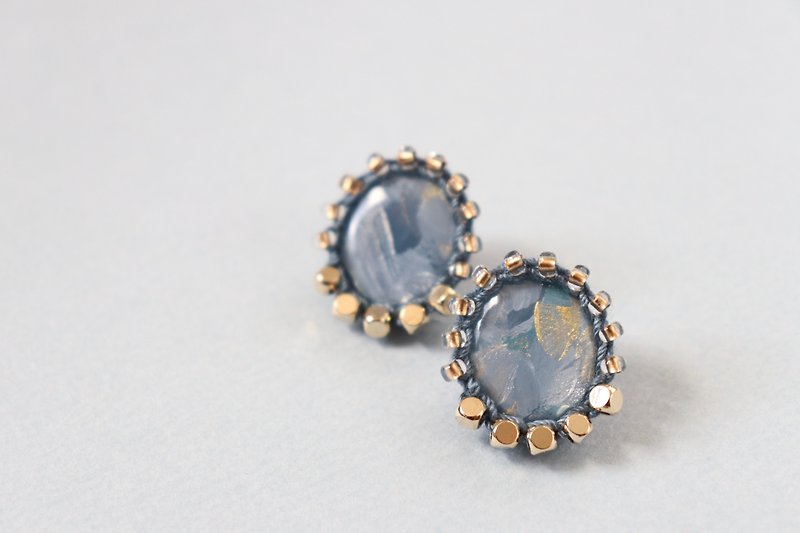 Thread and bead art earrings    AshBlue - ต่างหู - อะคริลิค สีน้ำเงิน